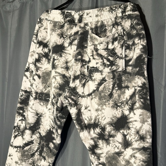 Sweatpants - Picture 4 of 4